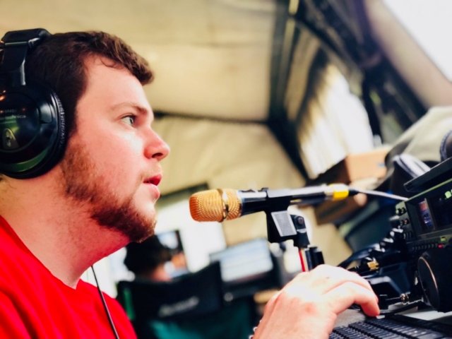 Patrick KC1DPM demonstrates presidential operation of the 80 meter phone station